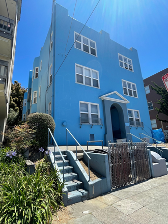 Building - ~1 Block from CAL~ Large One Bedroom with Hardwood Floors *Great Location in North Berkeley*