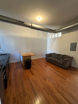 Livingroom/Kitchen - 2 Bedroom/2 Bath Unit, Conveniently Located Across from Alumni Hall! Apartments