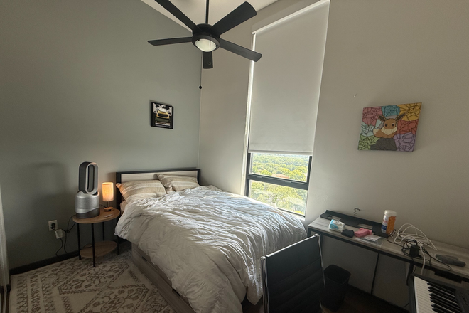 Bedroom - Campus Edge on Pierce, Room Sublease for 2x2 Unit Apartments
