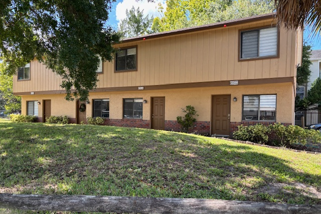 Building - Quiet 2 Bed 2.5 Bath Townhouse very close to UCF