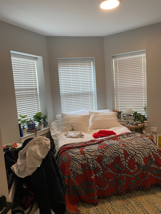 Bedroom - 3 Bed Available 9/1/26! *CONTACT NOAH 603-470-8181 Apartments