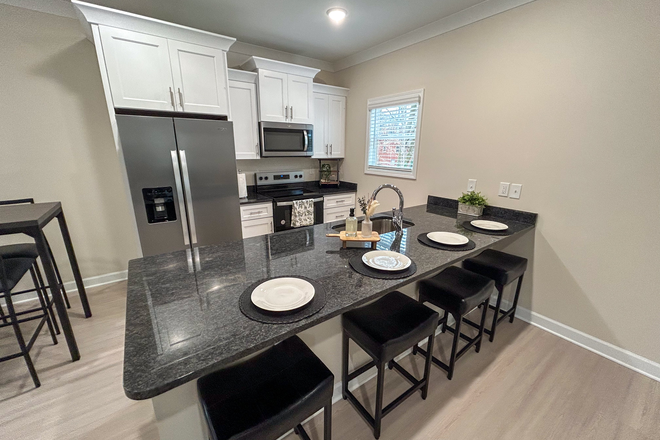 Kitchen - Charlton Farms