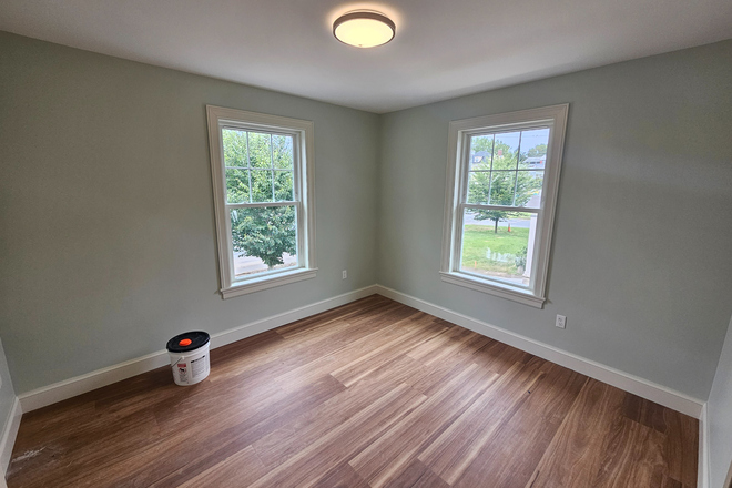 Bedroom - Large One Bedroom Apartment at Center East Commons Available Now!