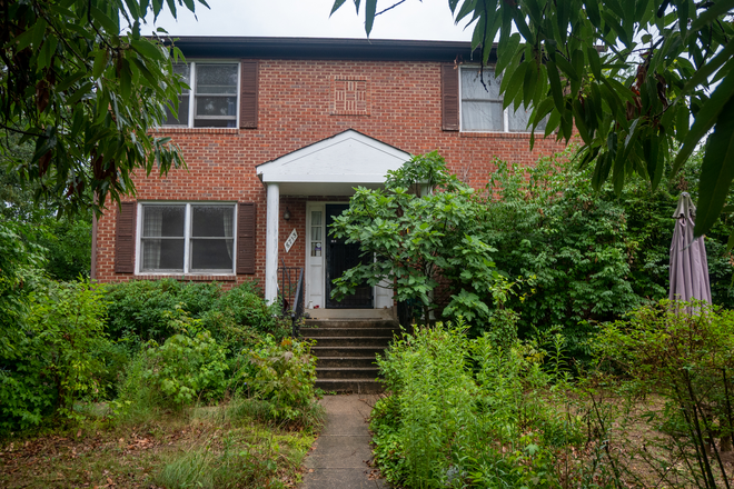 Front - Grad Student House in University Park - Great Location, Cheap Rent