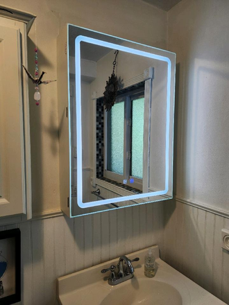 bathroom - 5 minutes to Bay Campus, 15 Minutes to Main Campus, North End Near Bonnet Shores Condo