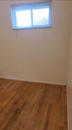 Bedroom (looking right from doorway) - LGBT+ Friendly House close to WilVil - under 1k