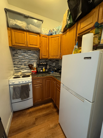 Kitchen - Studio - Spring Sublet - 121 Saint Stephen Street - Apt #3 - $2,400/mo - No Broker Fee