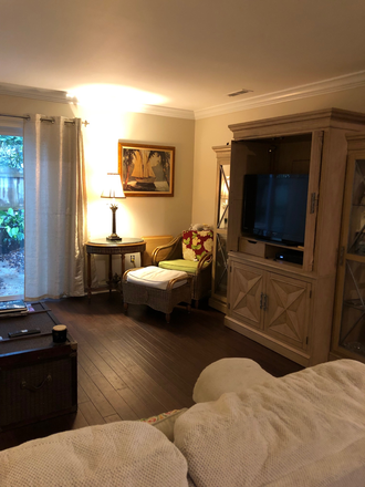 Living Room TV - 2 Bedroom Townhouse, End Unit with Patio, Fully Furnished, 10 Minutes to MUSC