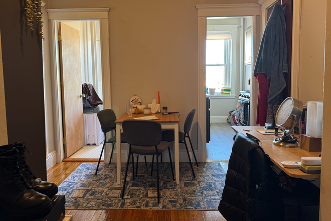 1 - JAN 2026 – Spacious Studio | Heat & Hot Water Included | NO FEE | Cats OK