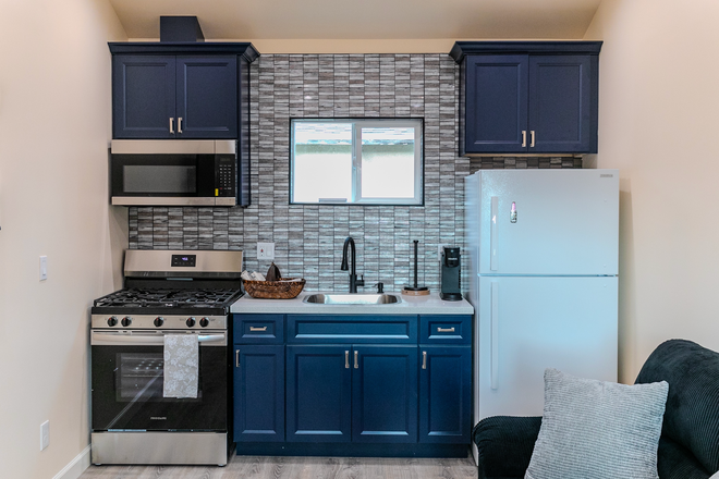 Kitchen - Cozy Oasis in North Oakland
