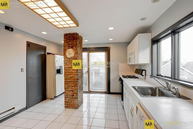 Call NOW for showings! 617-236-8600 - BOSTON AVE - *6/1/2026* HUGE 4BR/1BA NEAR TUFTS W/ LNDRY IN BLDNG, RNTL PRKNG, YARD, PORCHES!