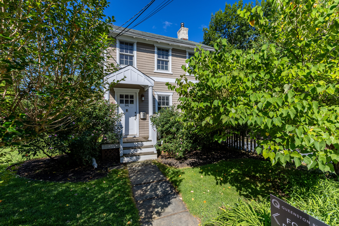 Street view - 2BR home-Pine St-Princeton