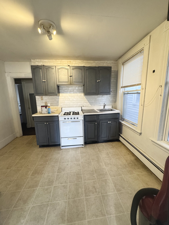 Kitchen - Sun filled 3 bed apartment avail. on Parker Hill Ave. in Mission Hill!