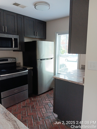 Kitchen - 515 14th St, Apt B: 3-Bedroom  2 Bath Apartment!!! Prime Location!!! 2026-2027