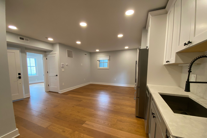 1 - 2nd flor New Construction in Cambridge w/ Massive Open Kitchen, W&D Duplex