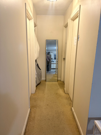 hallway - $900/month Individual Bedroom in 4 Bedroom Apartment