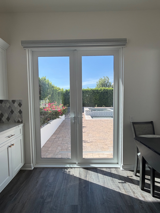 French doors with view of the backyard - ADU for rent Apartments