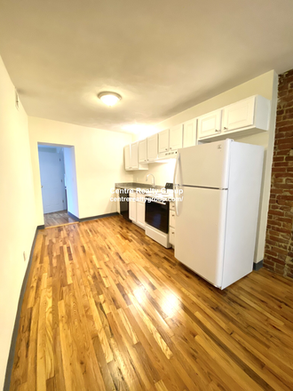 Kitchen - Open concept 3 bedroom located on Huntington Avenue in Mission Hill Apartments