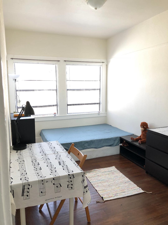 bedroom - Delaware St. Apartments