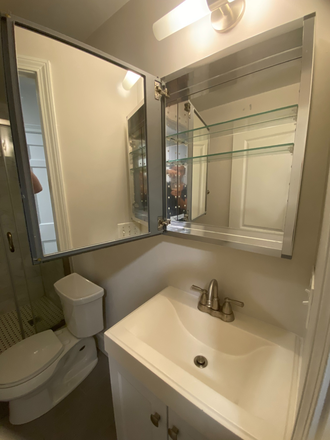 . - Newly Renovated 3bed with laundry IN-UNIT *no broker fee* Apartments