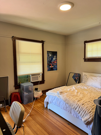 View from door from inside - Private Room in House close to Campus