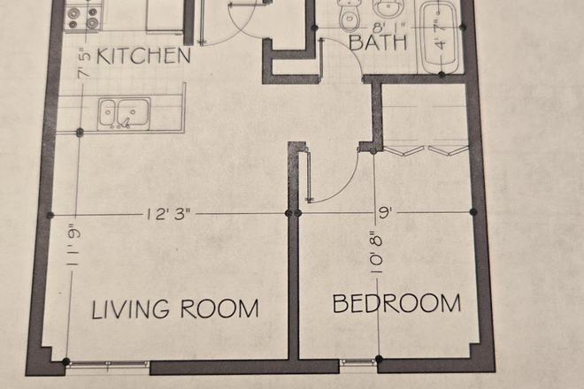 Floor details - Marine court - 620$ 1B Living Room - Look for a Female Roommate Apartments