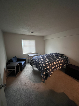 Bedroom - The Bend - Student Housing