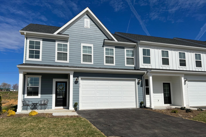  - Beautiful Home in the Westhill Community - 6 Months Lease