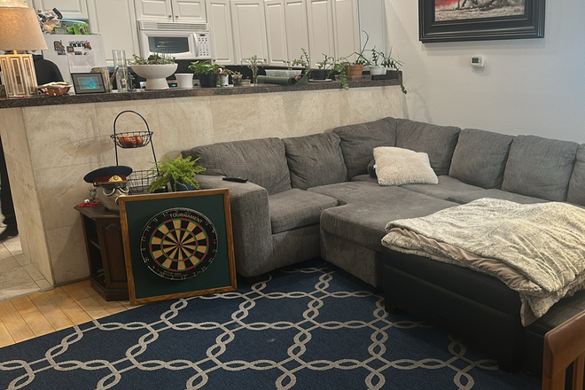 Living room couch - Canyon Pointe Apartments