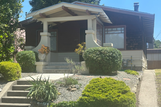 Front of house - 2417 Edwards Street