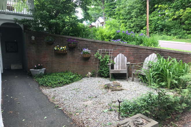Pocket garden by tenants' entrance - Livingroom plus bedroom, shared full bath, laundry, kitchen, dining area, pocket garden House