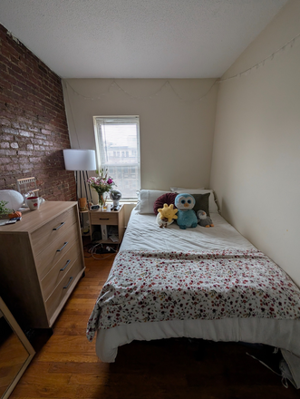Bedroom - Huntington Ave Apartment, 15 minute walk to campus, train and bus stops