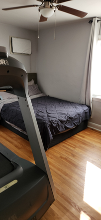 1st Fl Bedroom - Home  for rent 1.4 miles from Campus