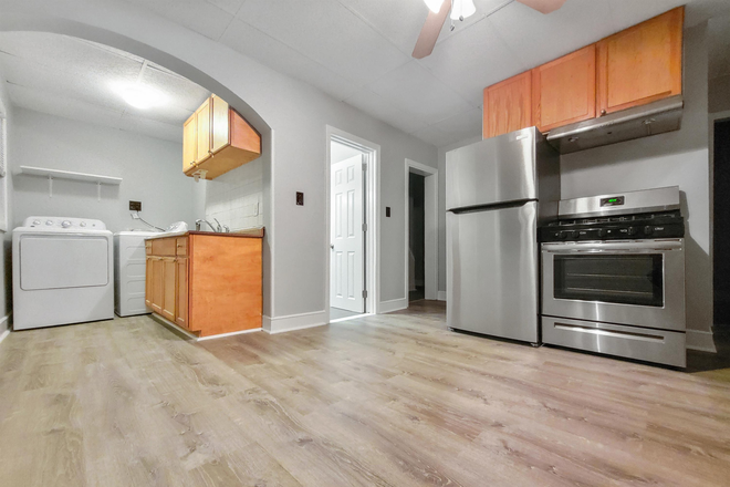 Kitchen - September 1, great renovated 3 bed on Trenton St! Apartments