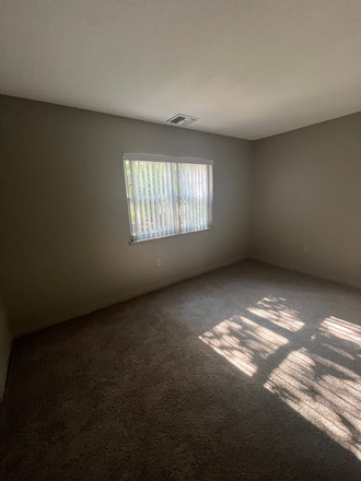 Bedroom - Harbor point, UMass campus Townhome