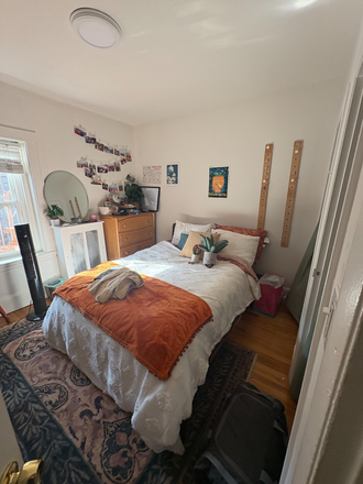 Bedroom - 2 Bed Westland Ave Fenway Apartments