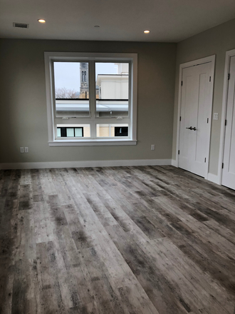 bedroom - Updated 1 bed in Mission Hill!! Apartments