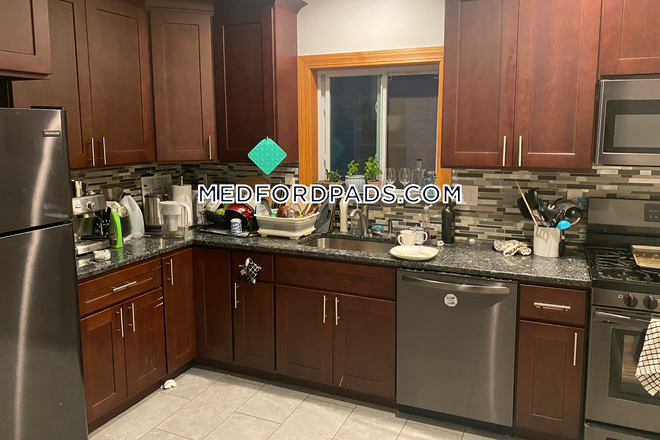 Kitchen - NO BROKER FEE! New Listing for 2026! 7 Bed 2 Bath Apartment on Berwick Rd.