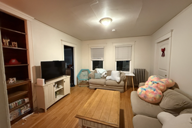 Living room - Apartment next to campus