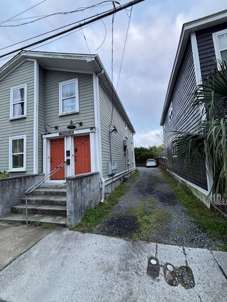Exterior - Room near Hampton Park (just off Rutledge, <10 minutes to MUSC by bike)