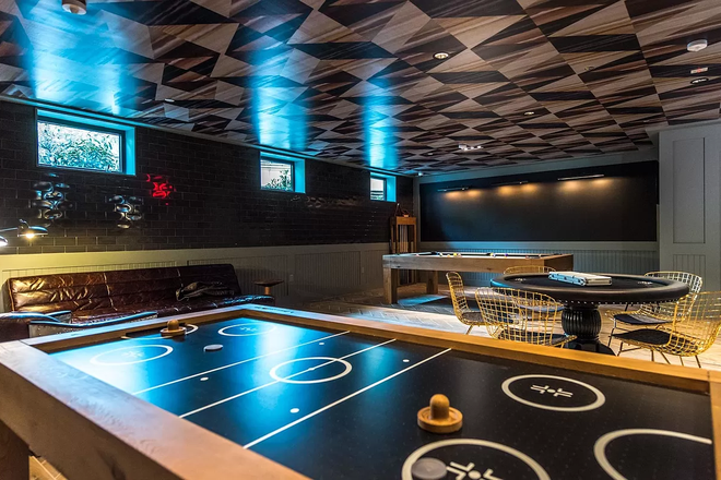 Basement Lounge - Private Bedrooms in Apartment