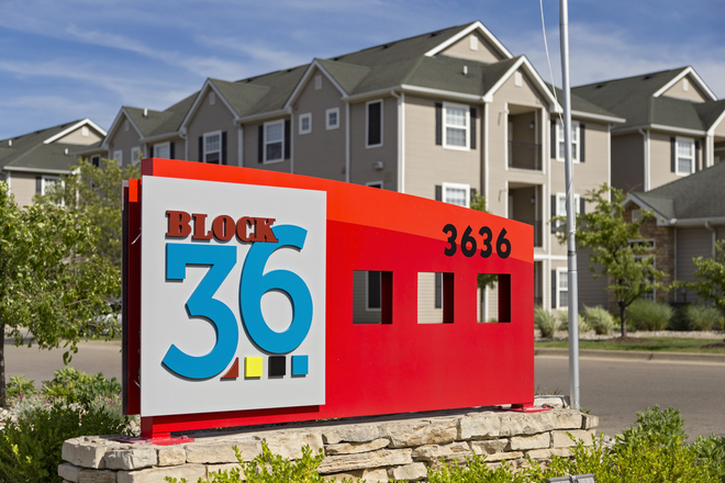 Outside View - Block 36 Apartments Room Sublet