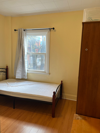 Bedroom - Grange ave a furnished room for rent Townhome