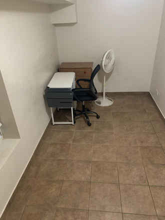 Room - Apartment
