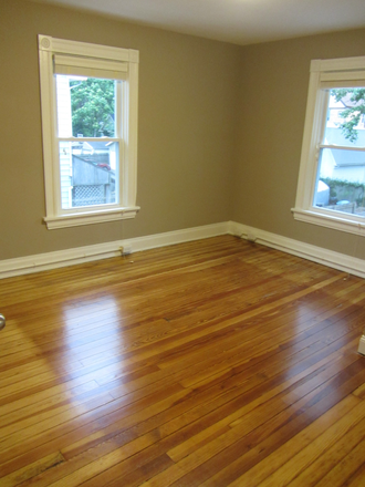 Bedroom - 5 Bedroom | Short Walk To Campus | Available Immediately! House