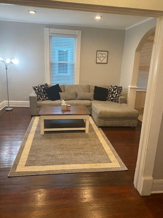 Living Room - Fully Furnished - 5 Bed Rooms available - 5 Mins from LU House