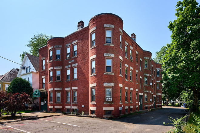 Exterior - 18 Orchard Street Unit 1 Apartments