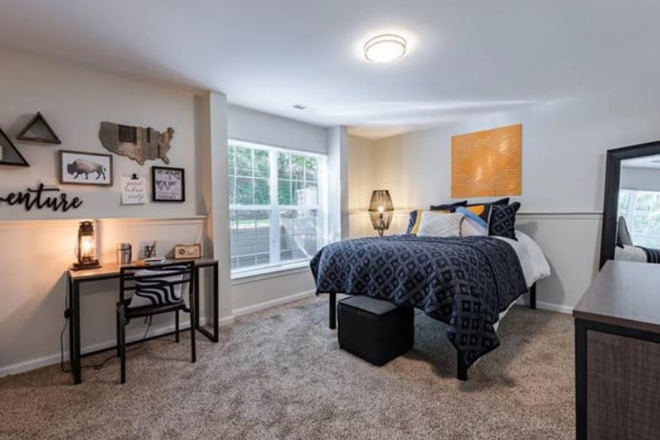 Bedroom - Redpoint Townhome