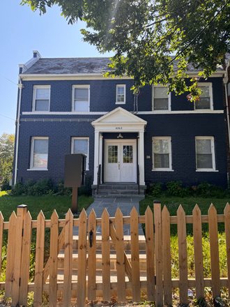 Outside Street View - Newly rennovated, corner building - New Hampshire Ave Apartment, located in from of the 64 Bus Line, less than 2 miles from HU