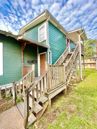 Exterior - 1204 1/2 12th Avenue, Apts. A & B